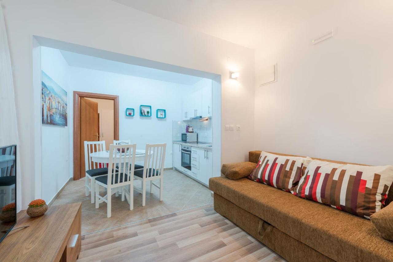 Ivy'S Cozy Corner Apartment Дубровник Екстериор снимка